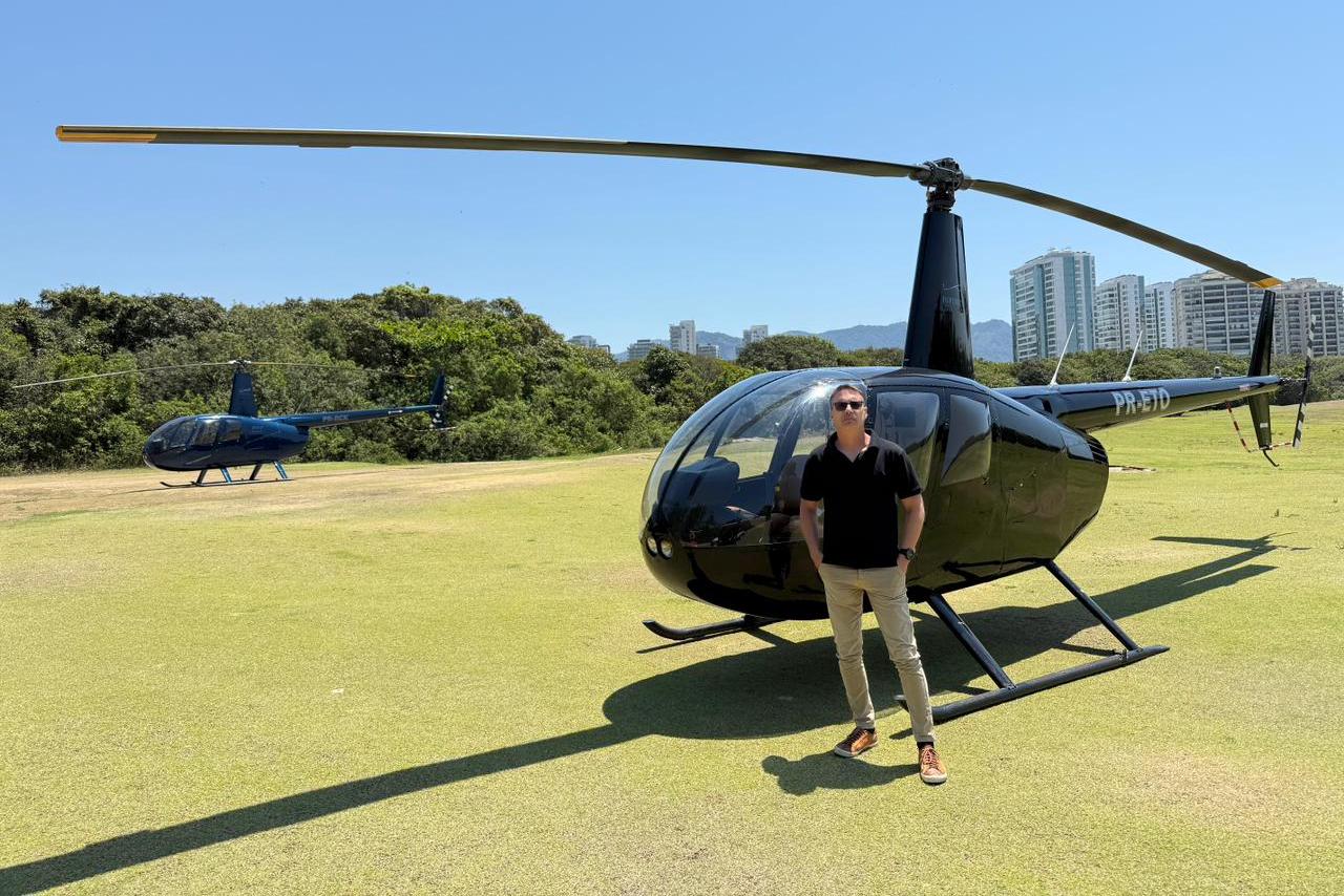 Riocopter-RJ-–-Passeio-de-Helicoptero-Rio-de-Janeiro-–-Passeio-de-Helicoptero-RJ-–-Voo-de-helicoptero-RJ-–-Voos-Panoramicos-de-Helicoptero-Rio-de-Janeiro